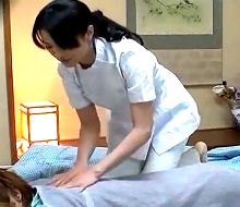 ヤラせて下さい！綺麗な四十路熟女マッサージ師にムラっとした若い客