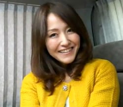 こんな綺麗なおばさんが！ナンパした47歳の独身美魔女は超肉食系だった！