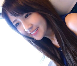 SEXに淡白な旦那に悩む透けるような白い美肌人妻の不倫温泉旅行