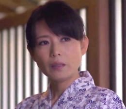 官能エロドラマ 四十路女教師と生徒の忘れられない修学旅行 三浦恵理子