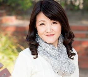 清楚な45歳の貧乳奥様が尻穴をヒクヒク痙攣させてイキまくる初撮り 琴平涼子