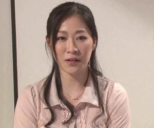 娘婿を魅了する四十路義母の肉体と淫靡なフェロモン 平野里実