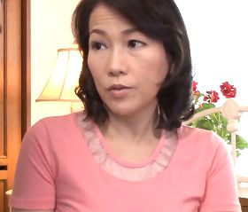 娘婿をムラッとさせる五十路義母の鮮烈な熟した女の感触 司杏子