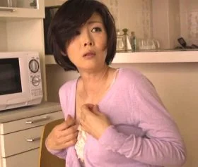 夫の性暴力と母子相姦…異常に変貌した四十路主婦の性生活 竹内梨恵
