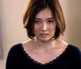 義兄との接吻SEXに溺れた専業主婦の爛れた性生活