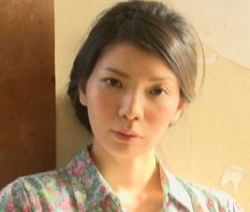 あ～姉ちゃん！股を開いた姉に挑みかかる弟の壮絶な筆おろし体験