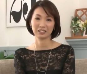 品のよい43歳奥様がスレンダー女体を痙攣させて乱れる初撮りドキュメント