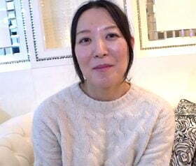 自称まぐろ女の四十路熟女が切なげな声を漏らして悶狂っていく中出しハメ撮り
