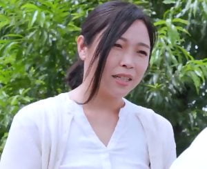 夫の上司に激しく犯されて抵抗できない快感に飲み込まれていく欲求不満人妻