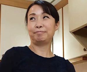 娘への罪悪感を上回る強烈な快感…娘婿とセックスし続ける56歳未亡人