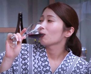 アラフォー妻を泥酔させて他人に輪姦させる寝取られ性癖に目覚めた夫
