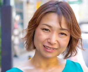 尻穴開発ナンパ！46歳専業主婦が未開発の肛門を掘られるアナル中出しハメ撮り